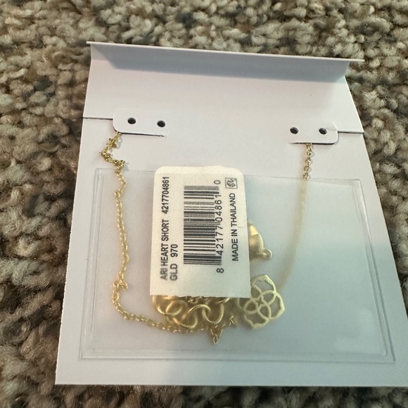 Kendra Scott Necklace - Picture 2 of 3